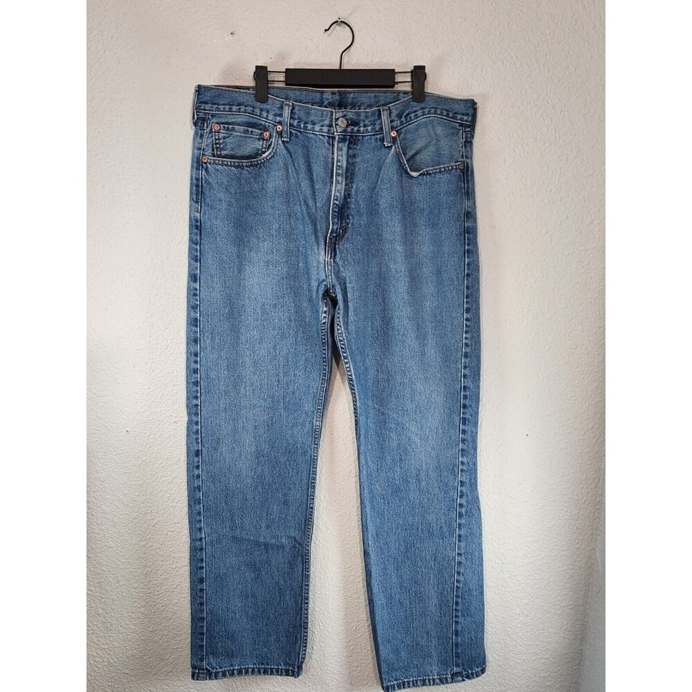 Vintage Levi’s 505 Jeans-Regular Fit Straight Leg Men’s 38x32